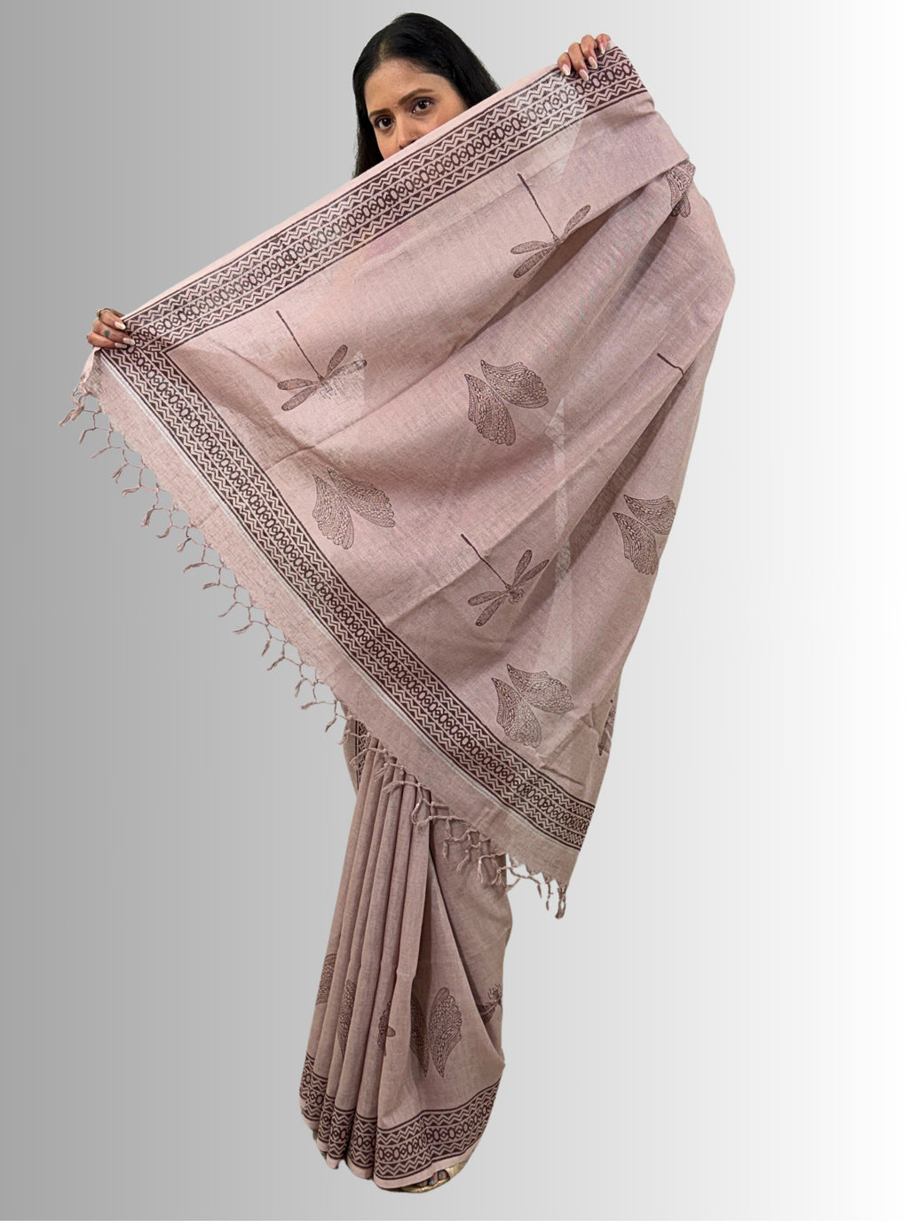 handloom cotton linen white hand block print saree with blouse