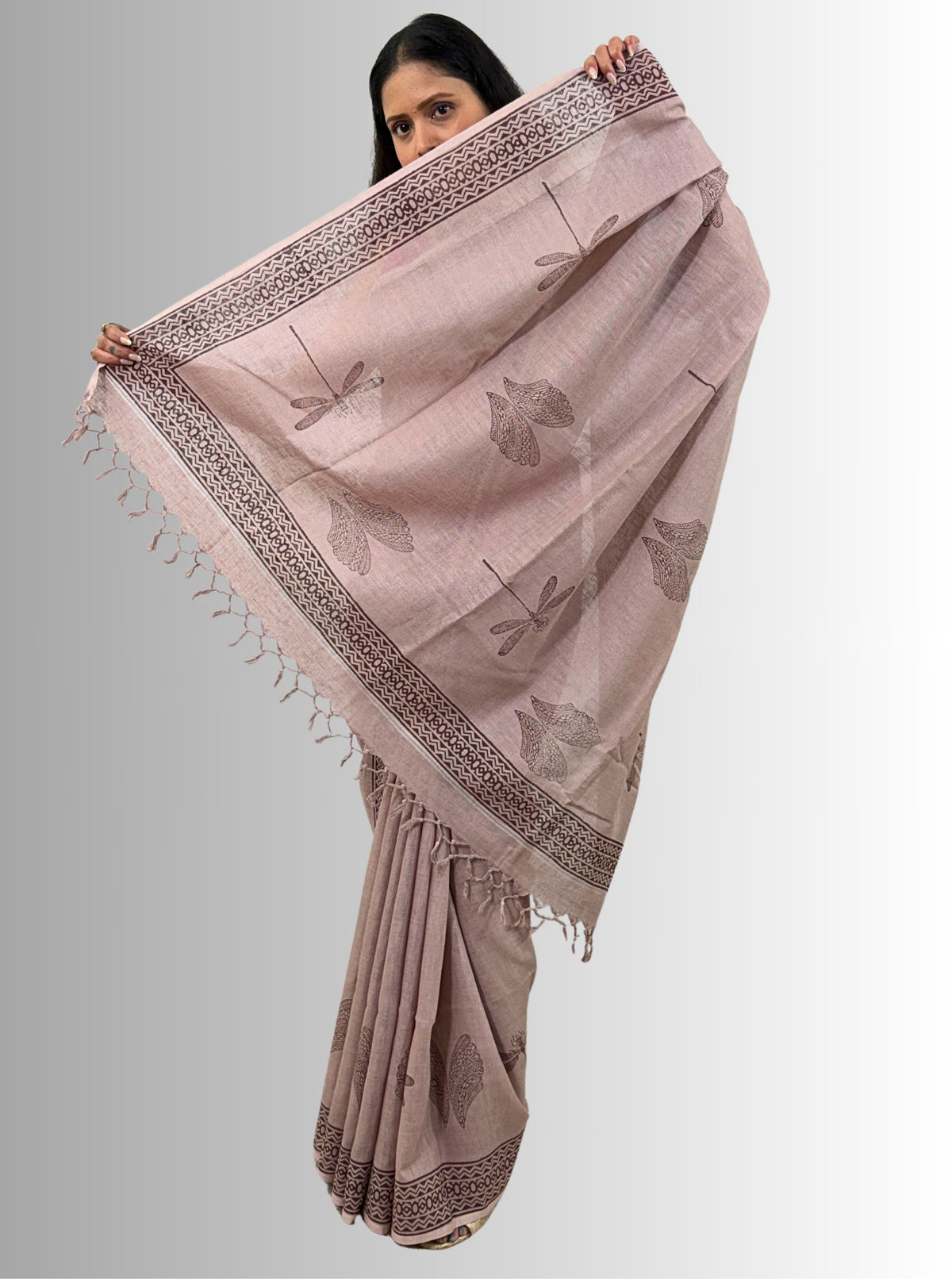 handloom cotton linen white hand block print saree with blouse