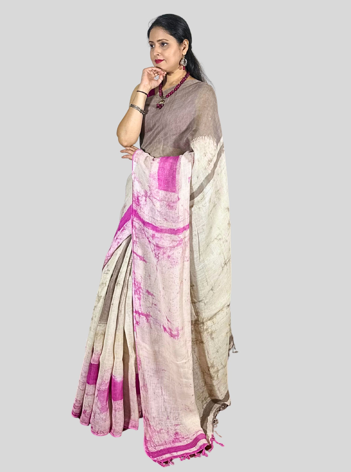 mouse colour and pink dabu print handloom linen saree with blouse