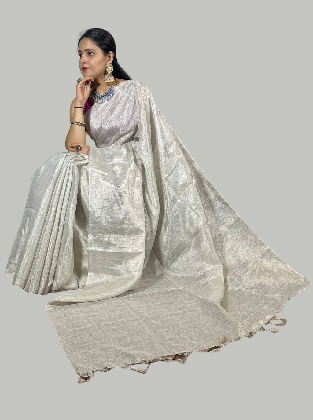 Silver tissue linen handloom saree with attached blouse