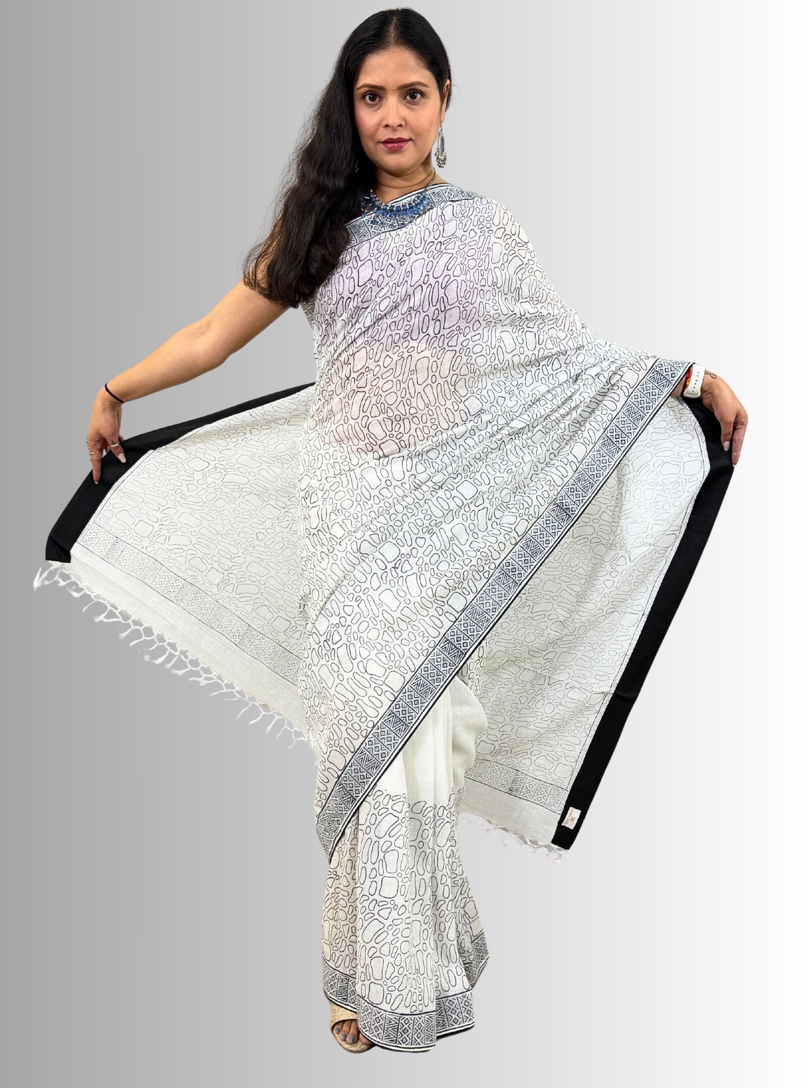 Handloom Cotton Linen White Hand Block Print Saree with Blouse, Featuring Facing and Tapering Work Done