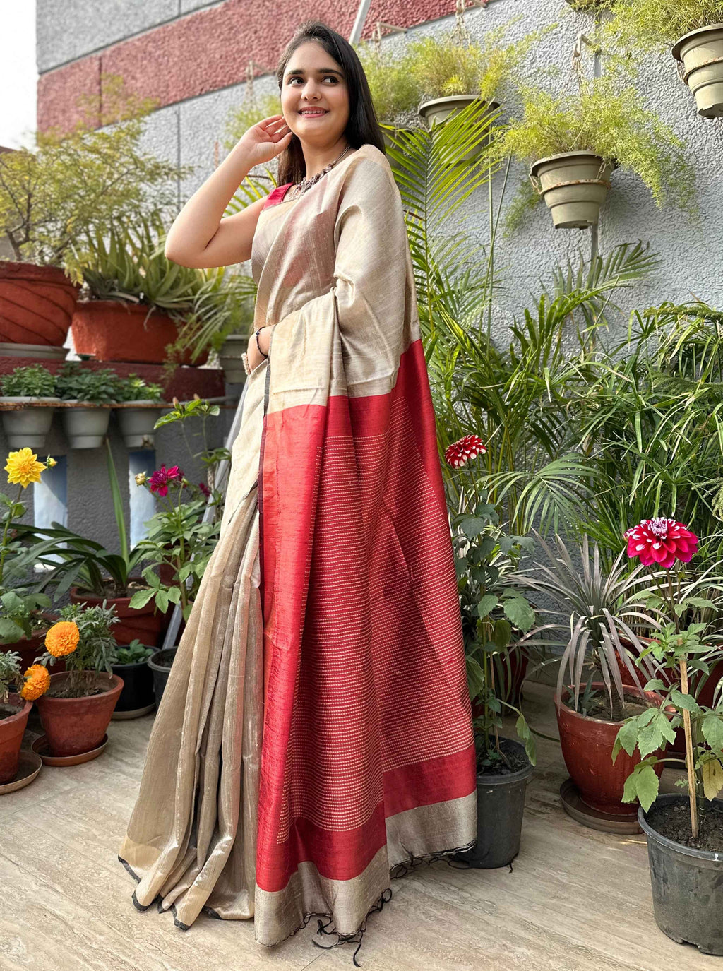 Pure handloom Beige and Red Ghicha Tussar Silk sare