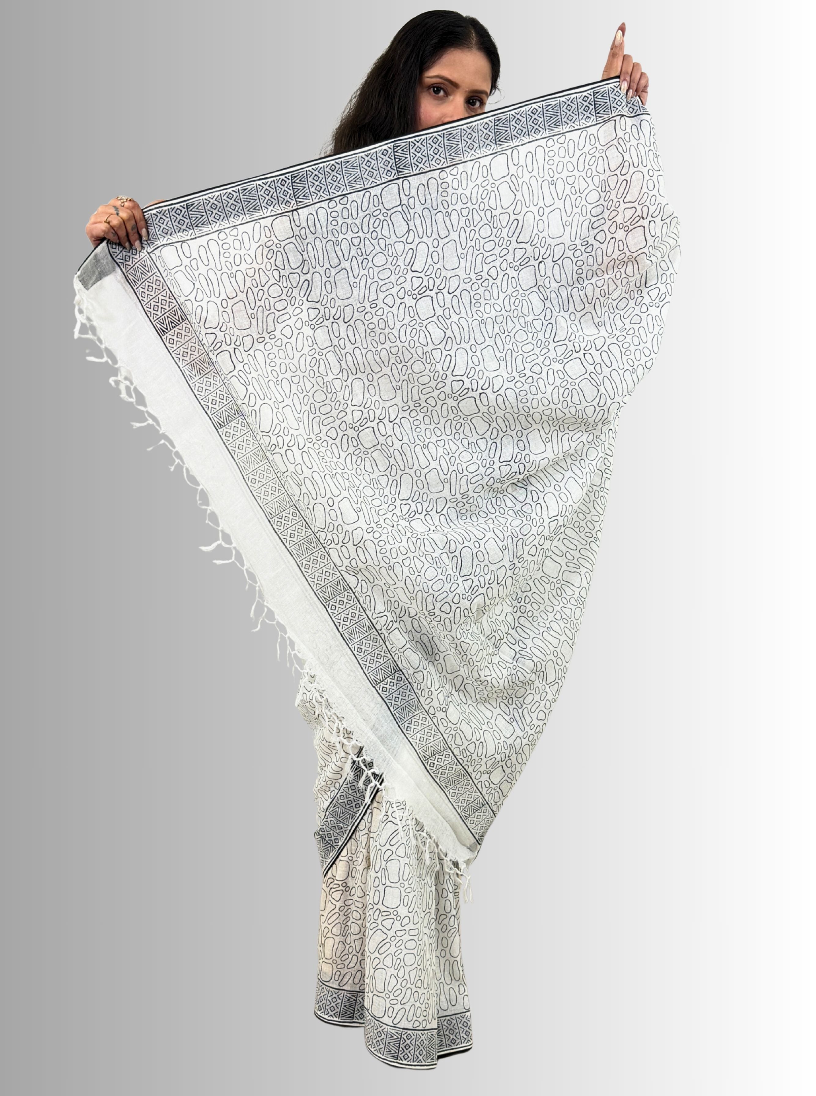 Handloom Cotton Linen White Hand Block Print Saree with Blouse, Featuring Facing and Tapering Work Done