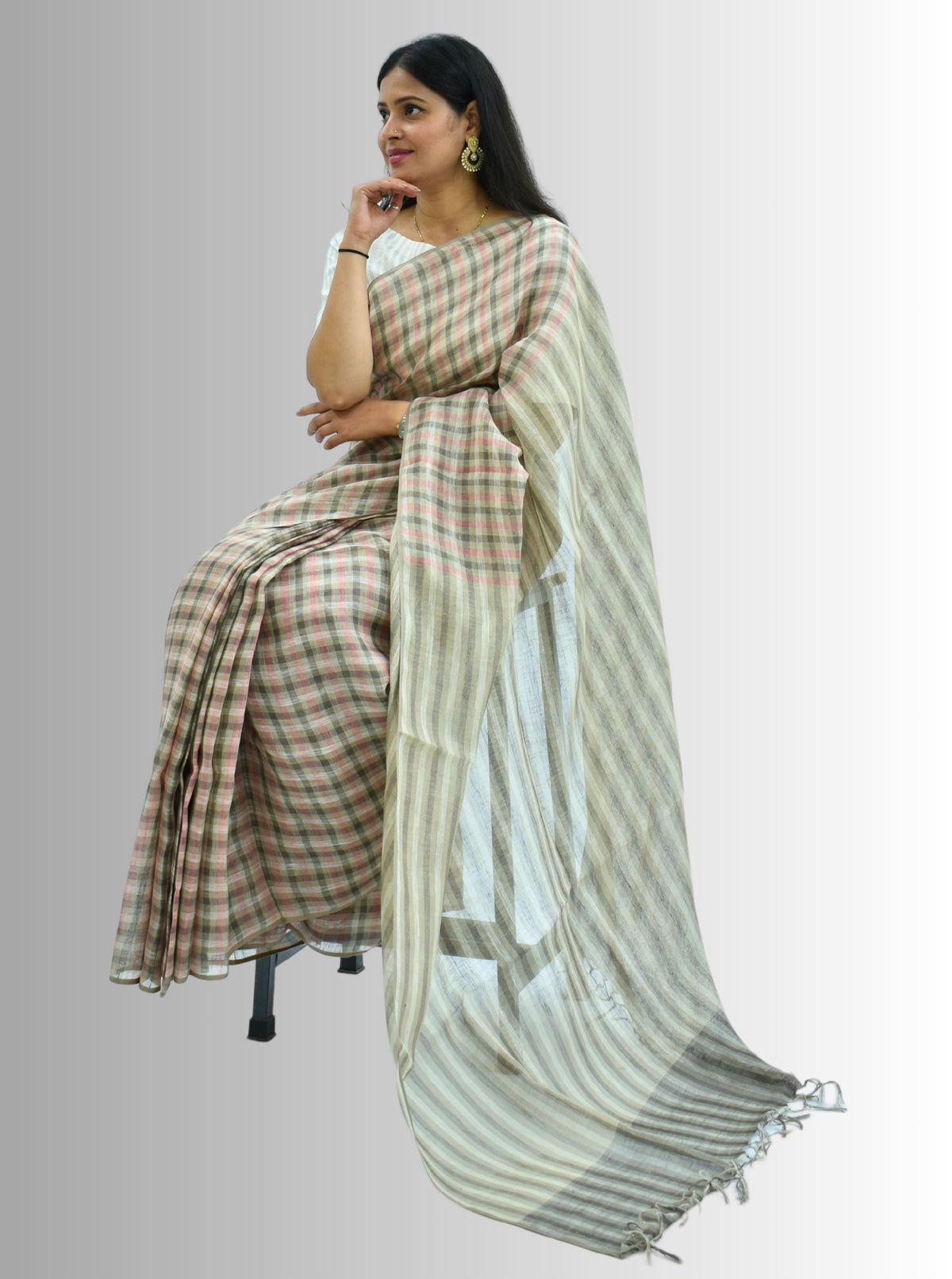 Pure Handloom Linen Beige Brown & Pink Check Saree