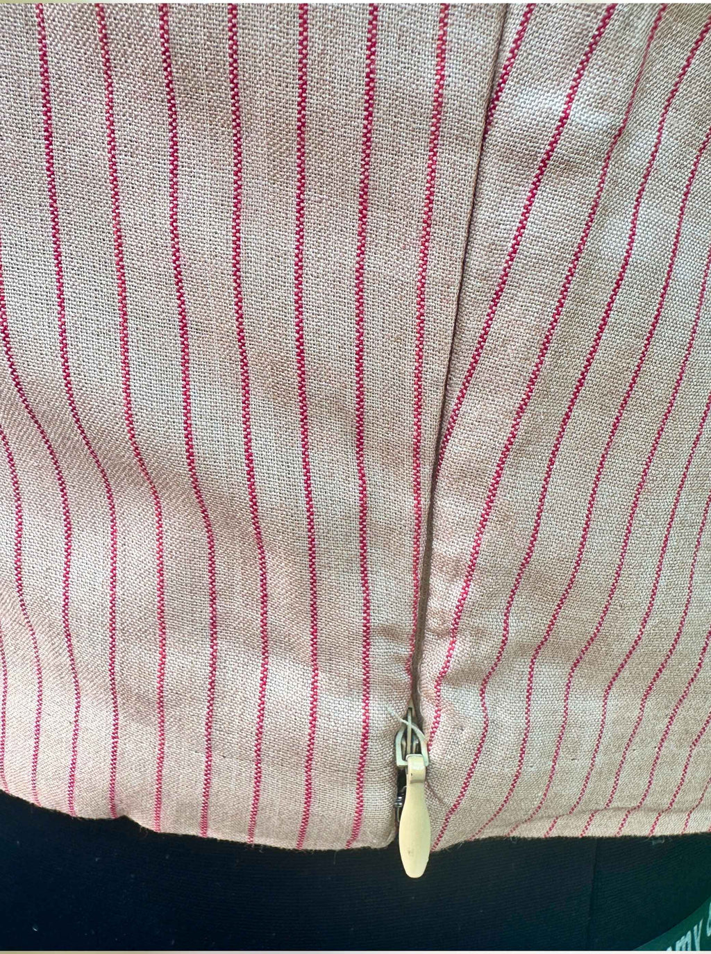 Pure Handloom Kosa Silk Cream Boat Neck Blouse