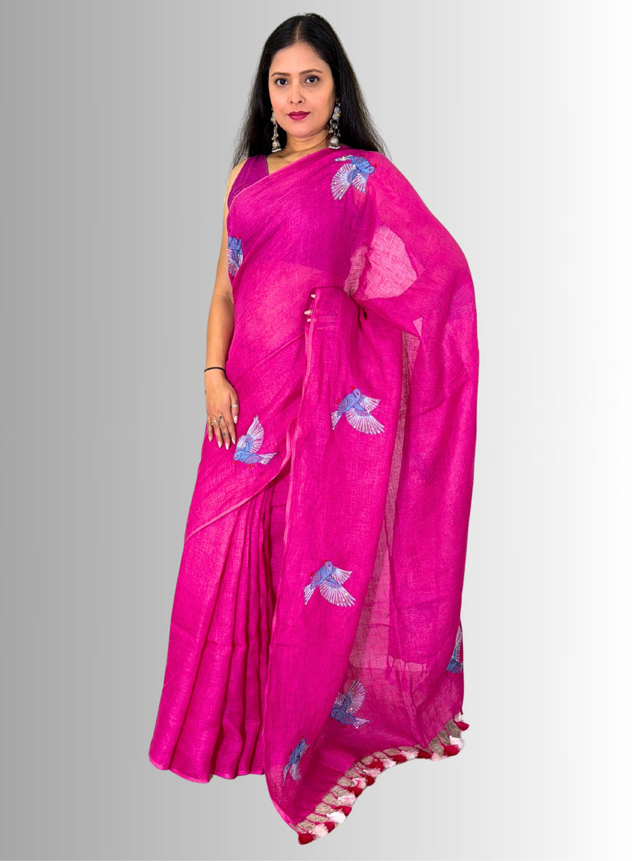 Fuchiya pink handloom hand embroiedry saree with blouse