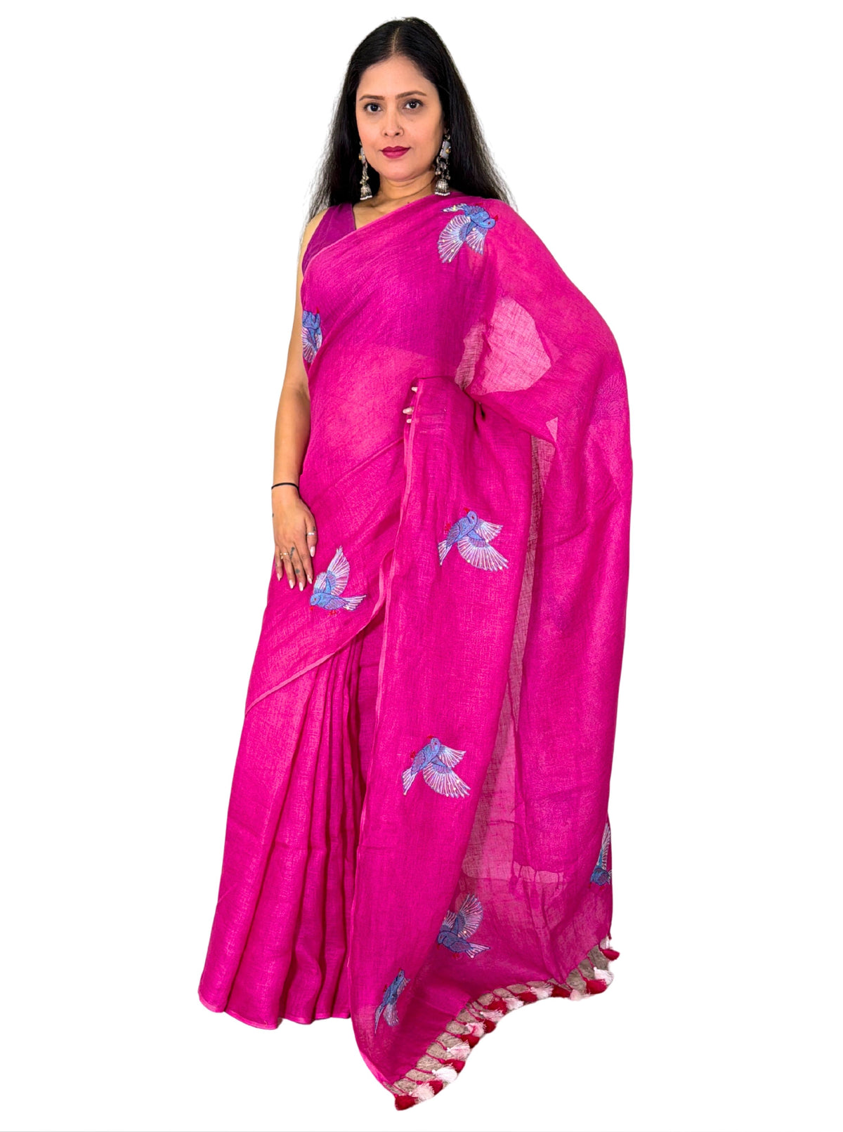 Fuchiya pink handloom hand embroiedry saree with blouse