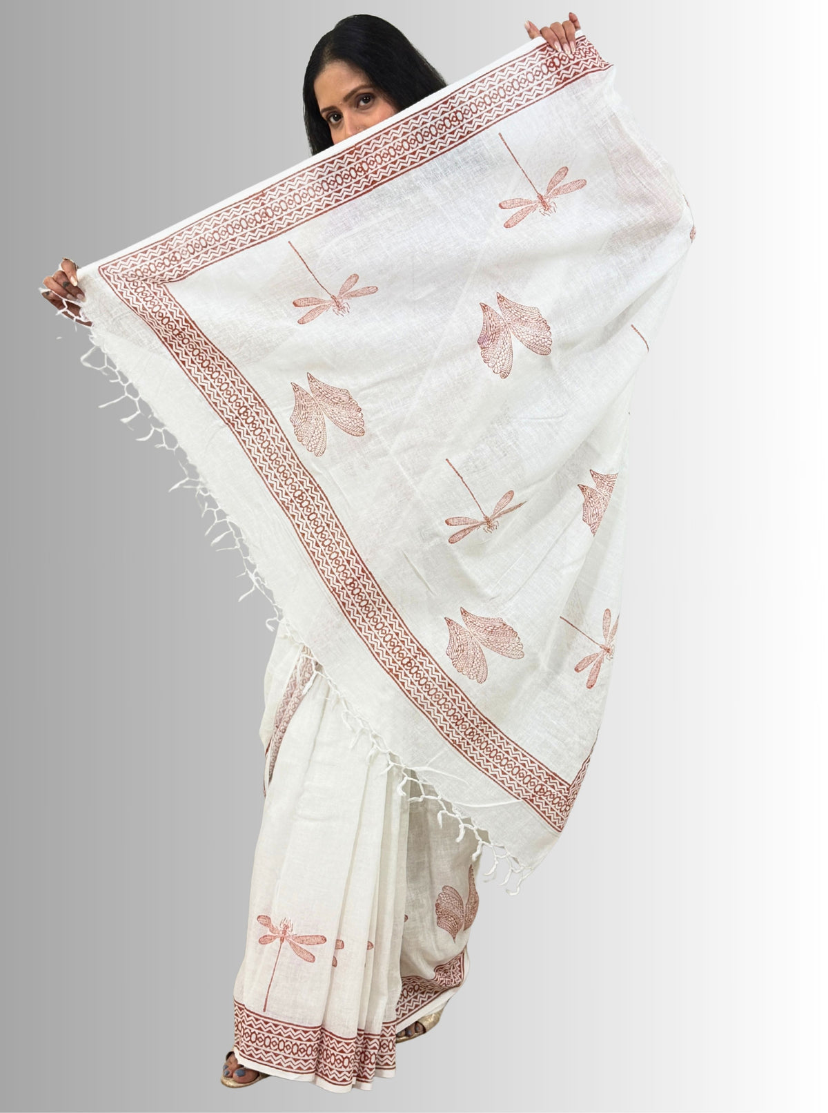 handloom cotton linen white hand block print saree with blouse