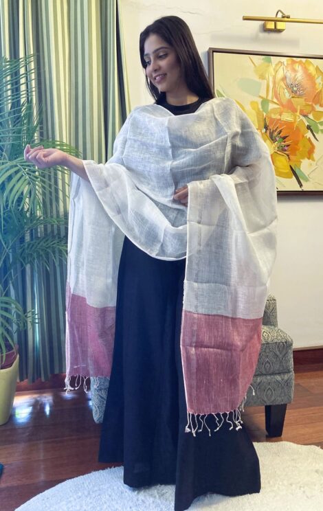 Linen Handloom Dupatta White Red
